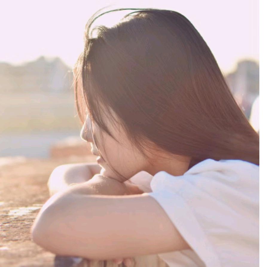 是小罗罗吖