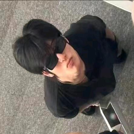 玹性恋