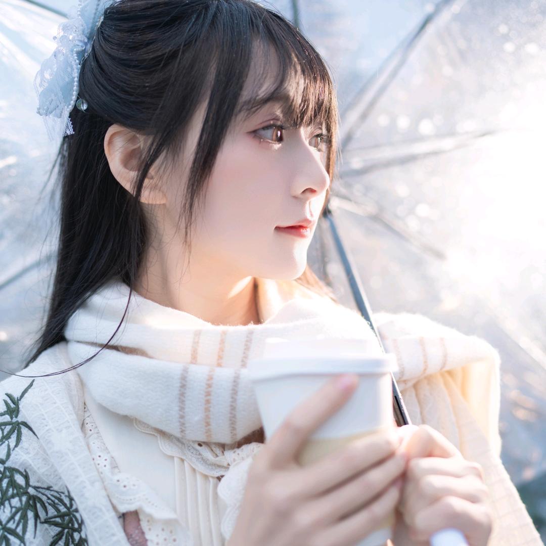 -吃土的圻然然-【是山里的大王】