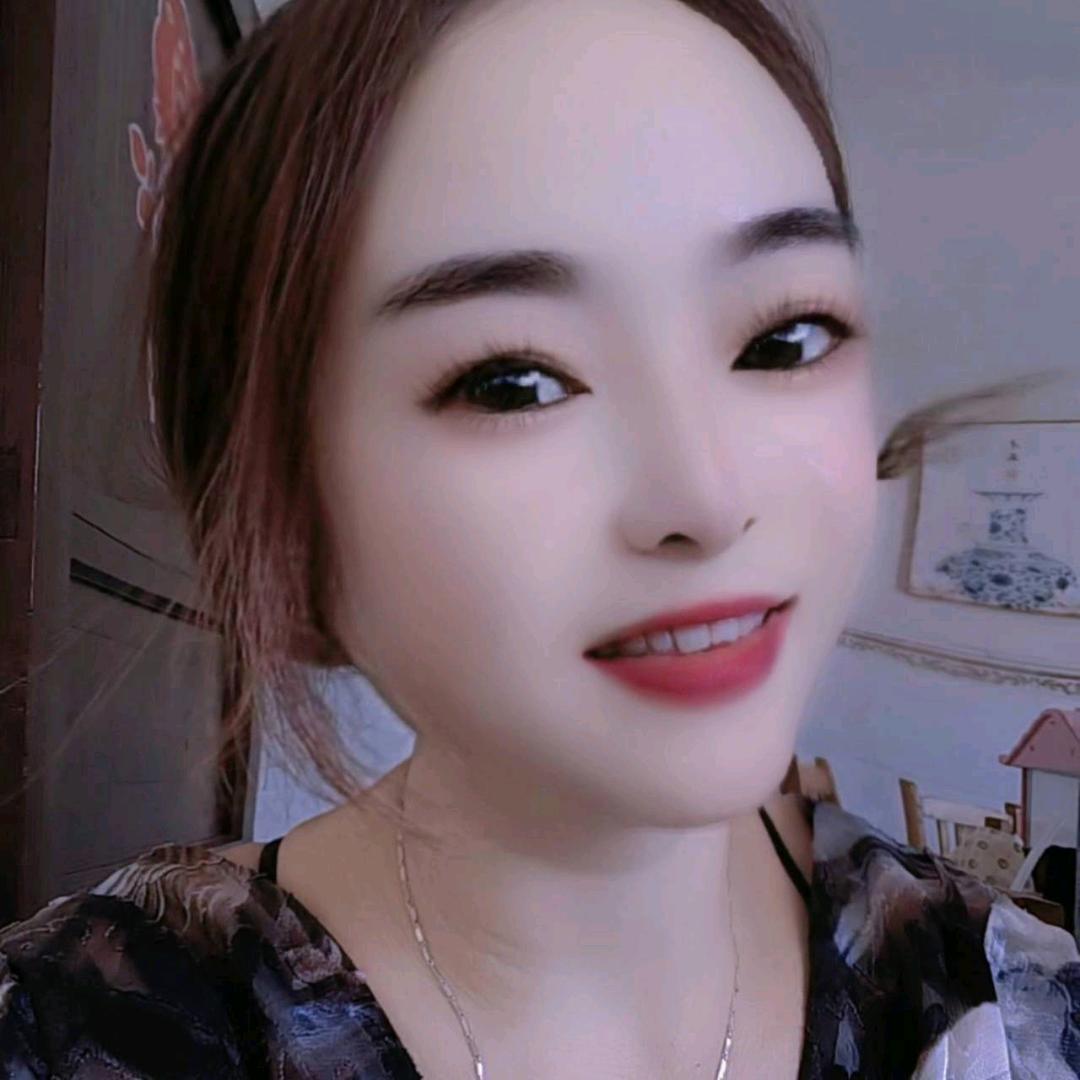 易姐（每天下午1:40直播）