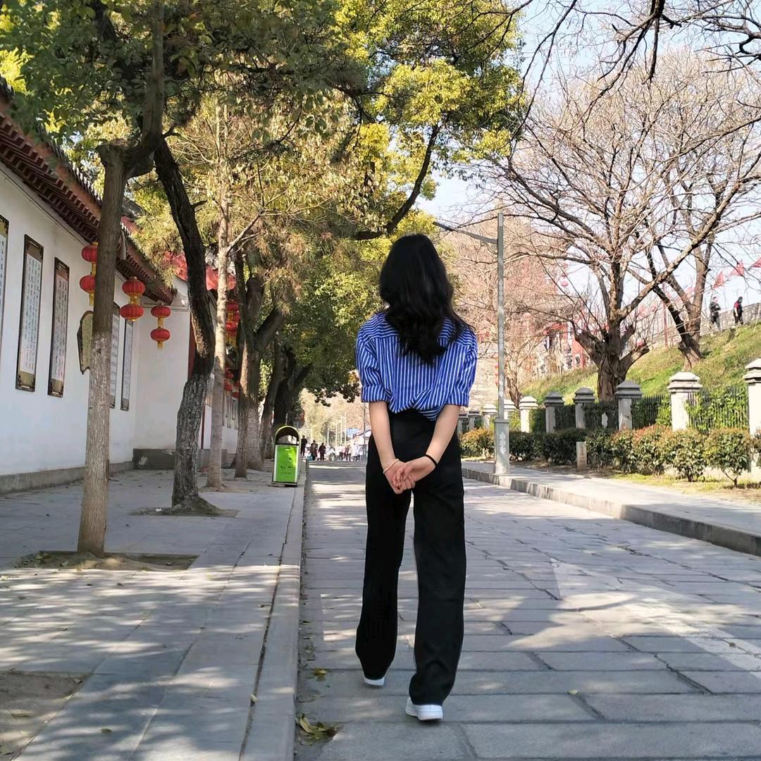 阳光微笑2809