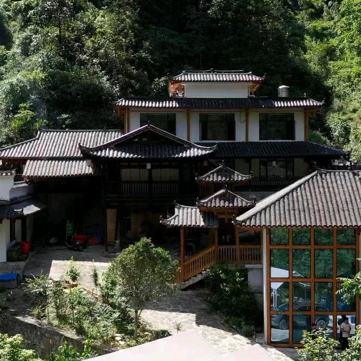 山里集市