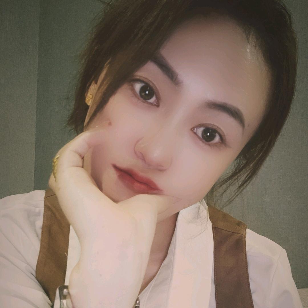 @别掐丹哥的脸噢