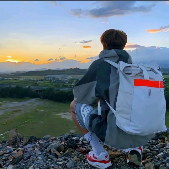 阿里国际站～老张