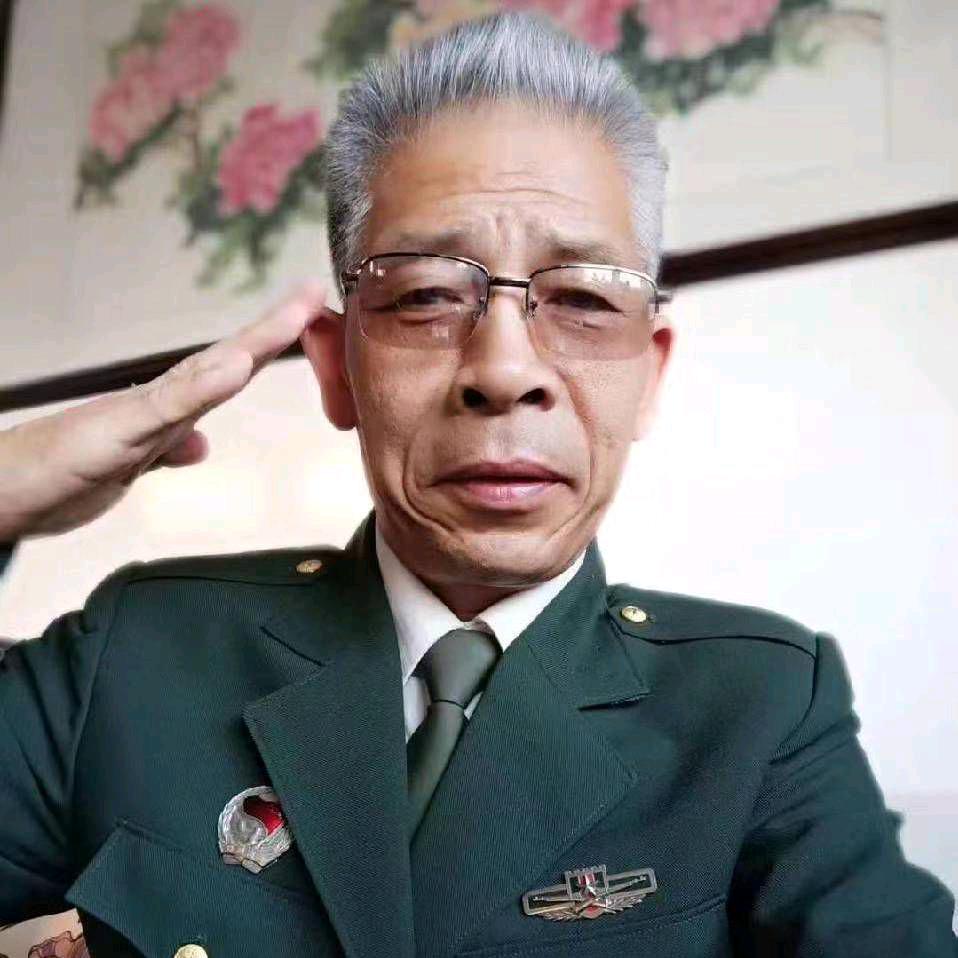 万年松隆根《印丹隆》太极八卦健身交流社