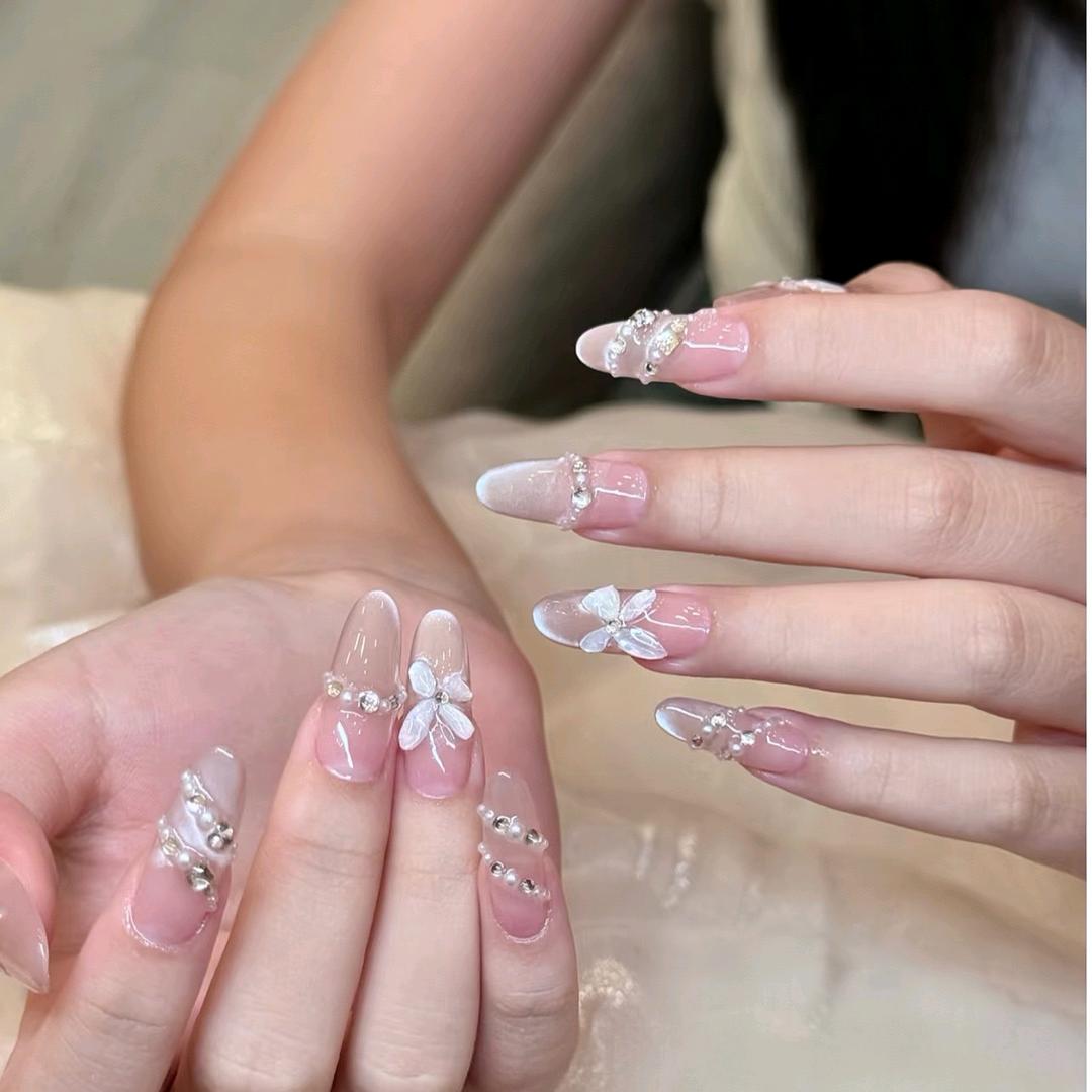 轻轻纯手工穿戴甲（可批发）