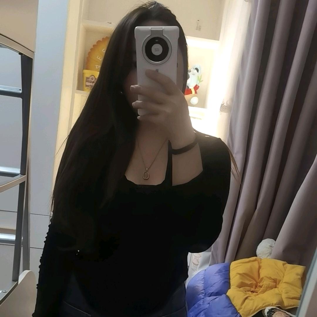 早出晚归开X5的那个兜