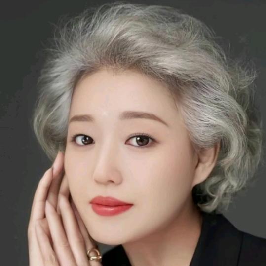 杨二妮