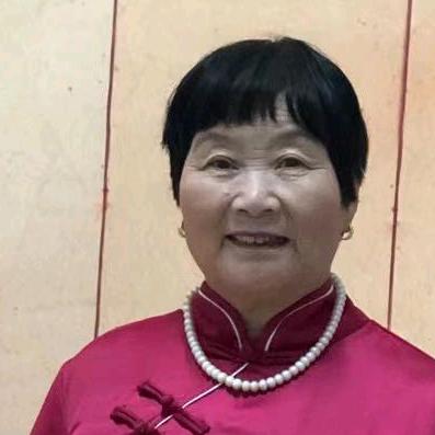 明杰奶奶农村人