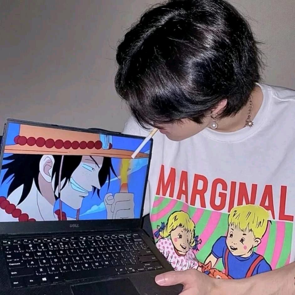 卋