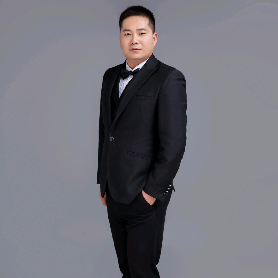 奋进中的农资人