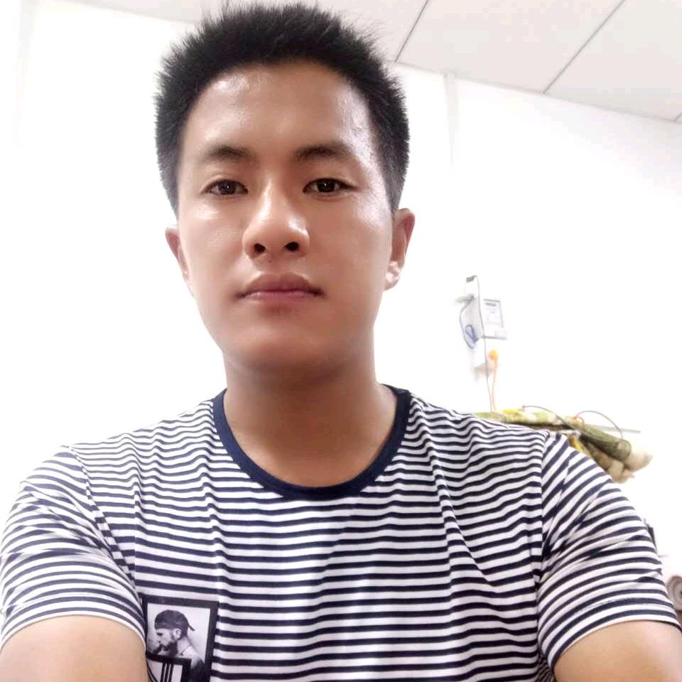 阿亮