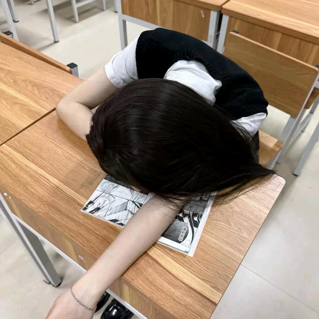 今天会好好睡觉^