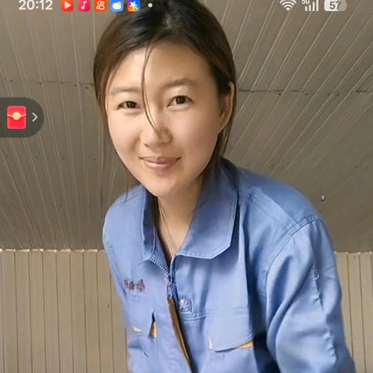 钢小妹