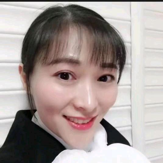 杨可欣