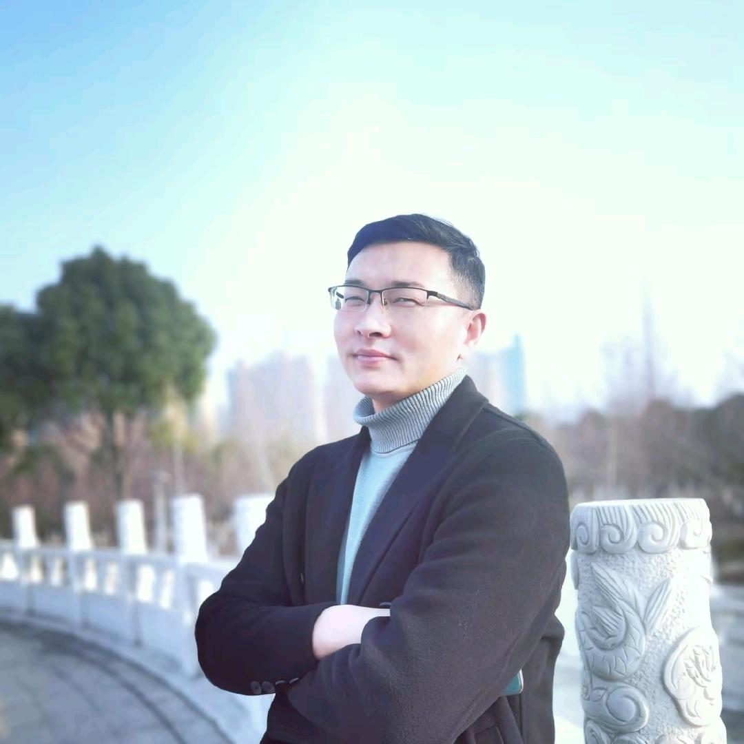 车灯小哥