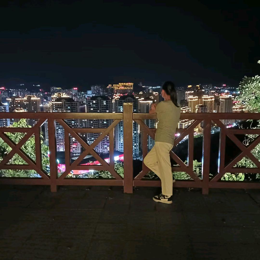 ღ᭄烟雨江南🌹