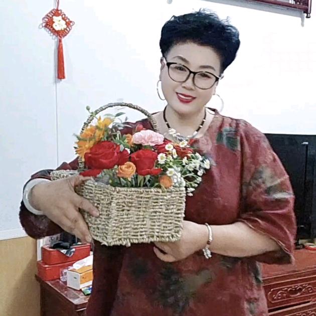 休闲大码女装（下午两点半开播）