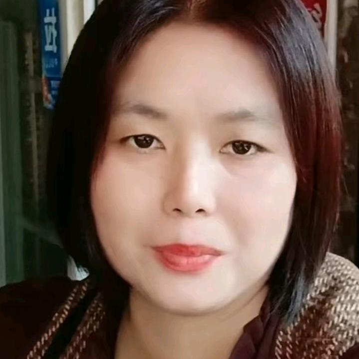 青艳