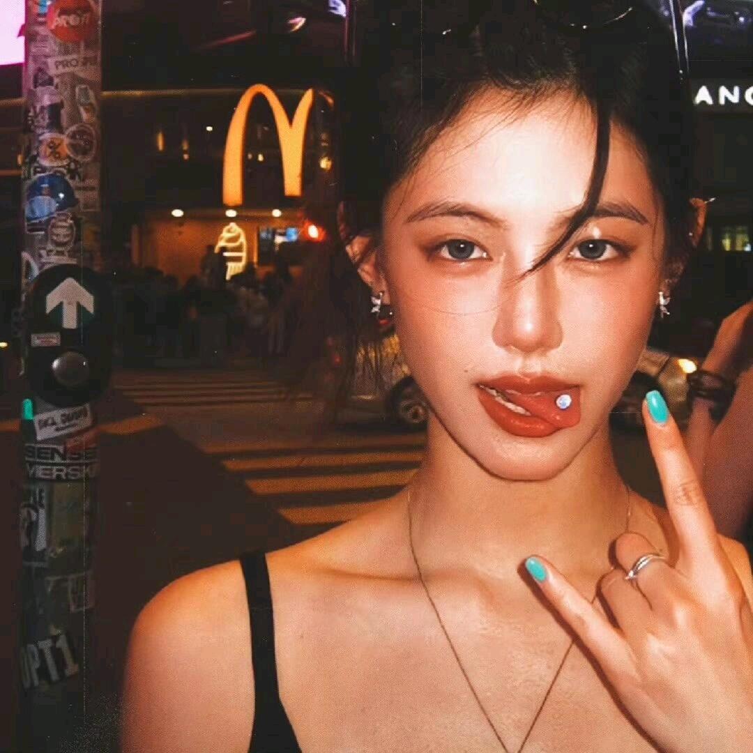 吱昂张