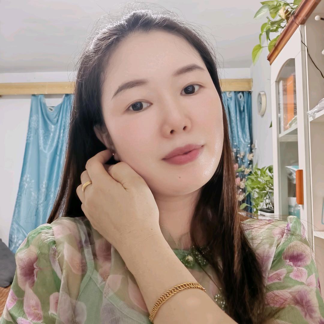 深圳果梓小英服饰