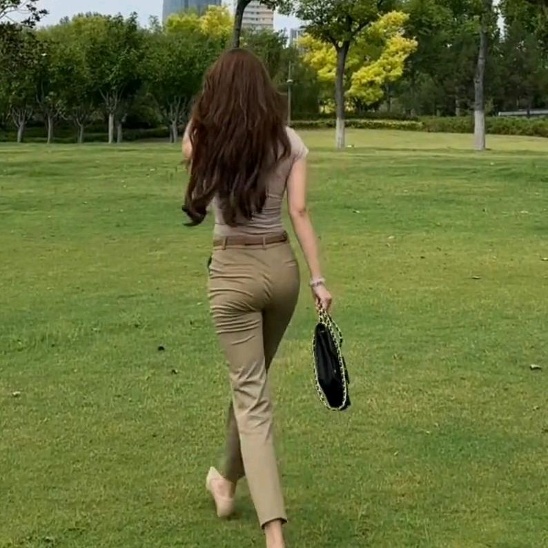 穿范儿（OOTD）