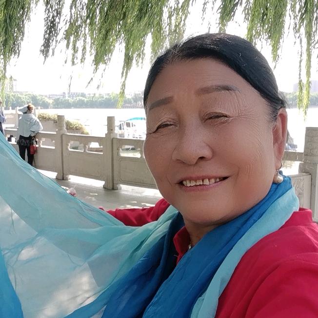 丑老婆爱好就是唱歌