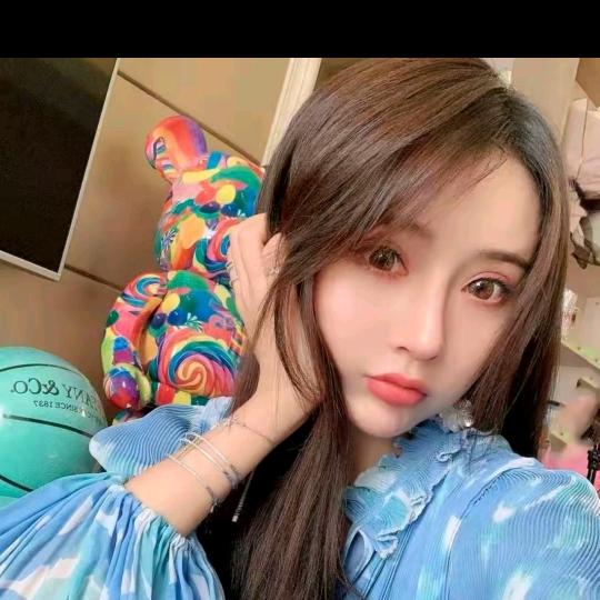 杨依姗精品衣橱