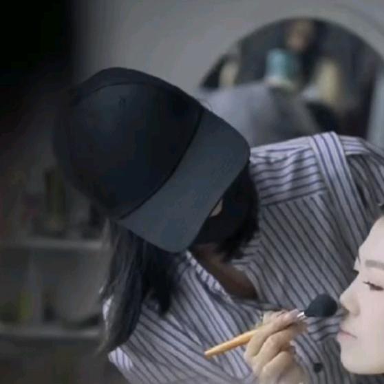 化妆师～阿芬¹¹¹⁸(婚礼接单)