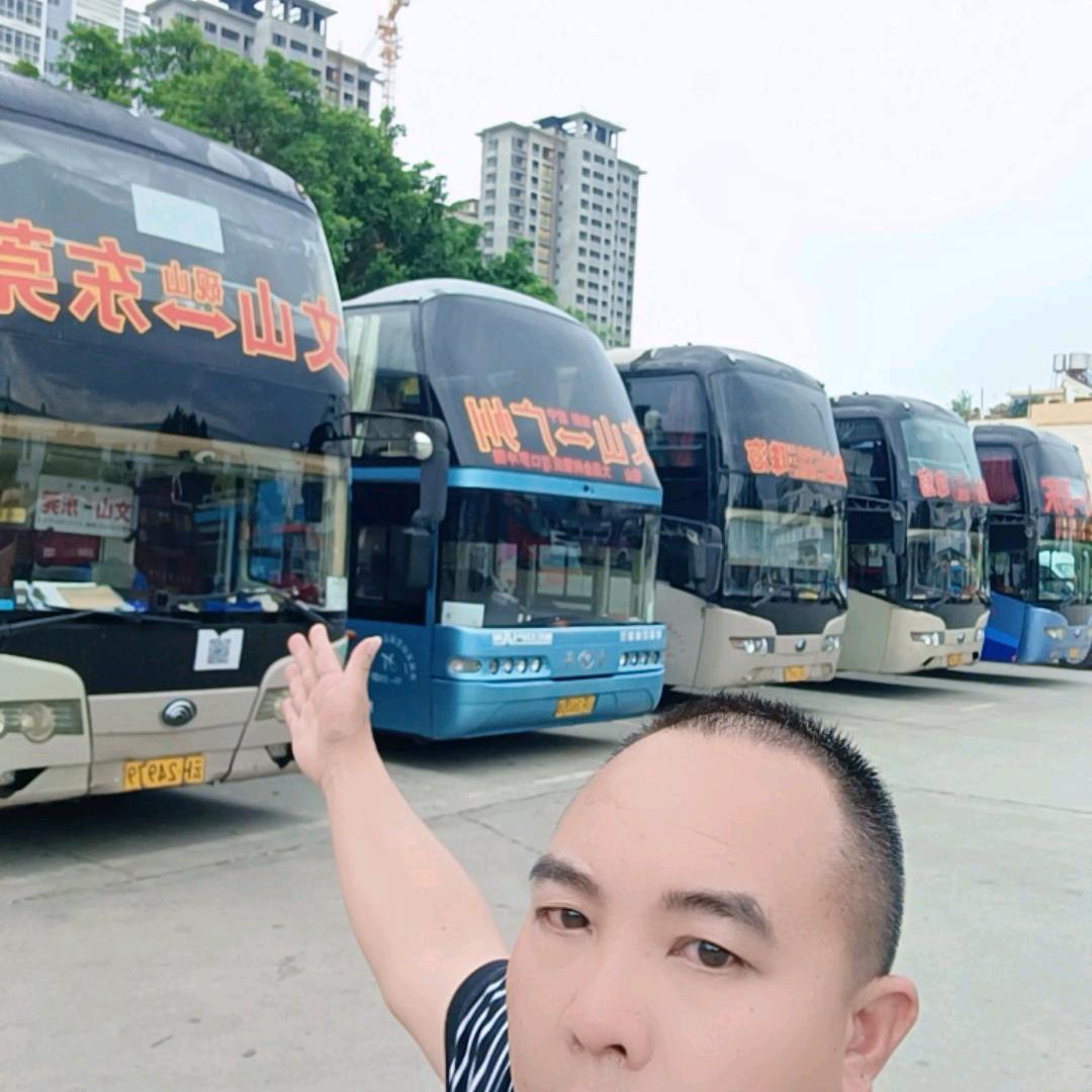 云H云南直达广东大巴车
