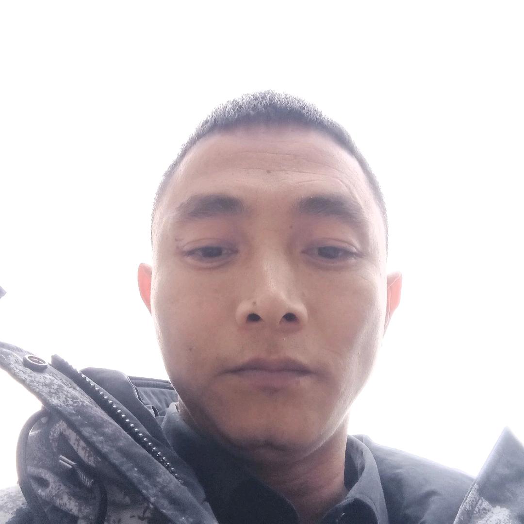 杨军