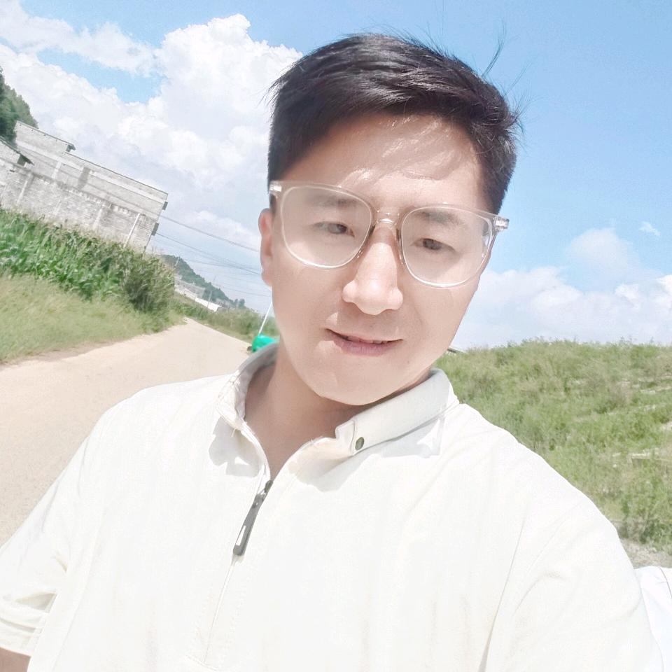 军哥@
