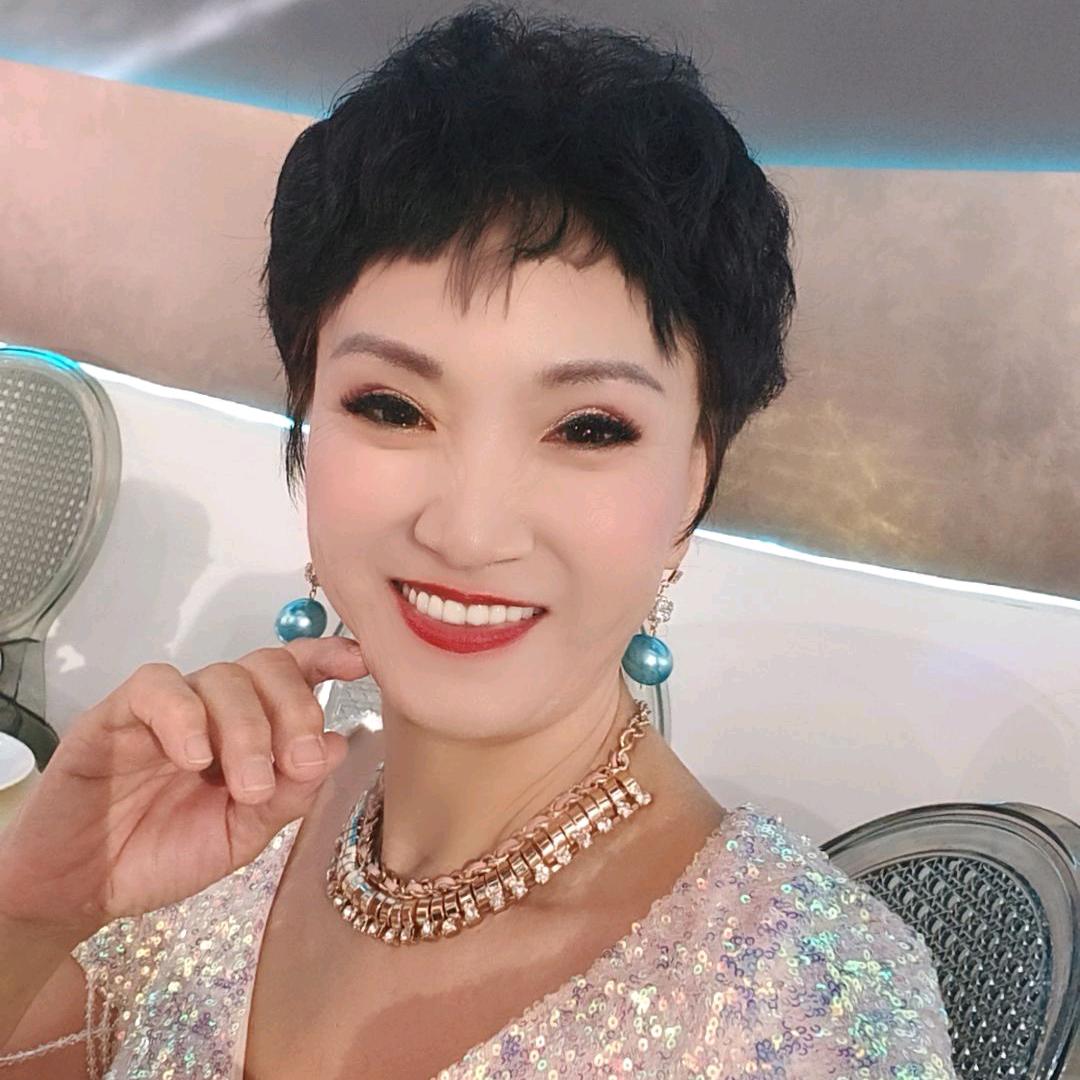 银发母女