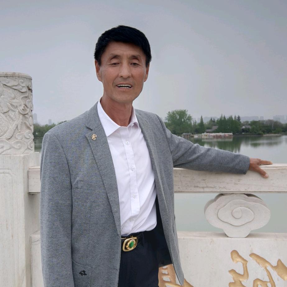 飞哥 《爱唱歌》