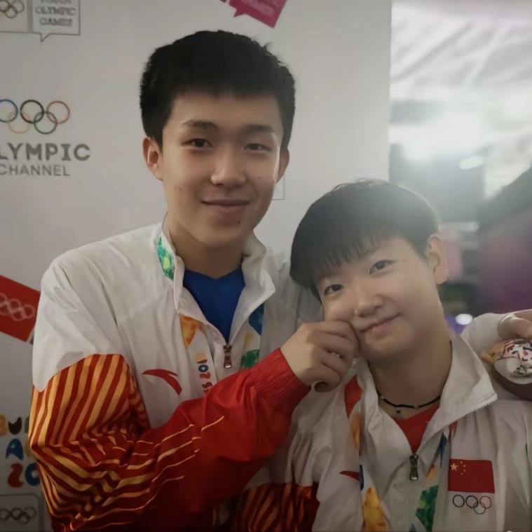 马里奥女士和尾田荣一头先生