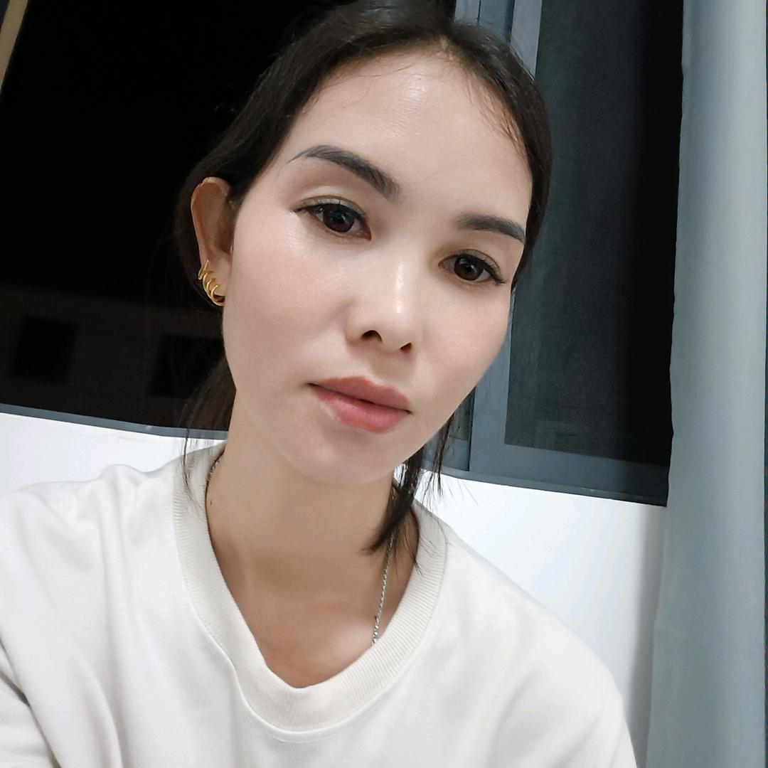 我叫心依依