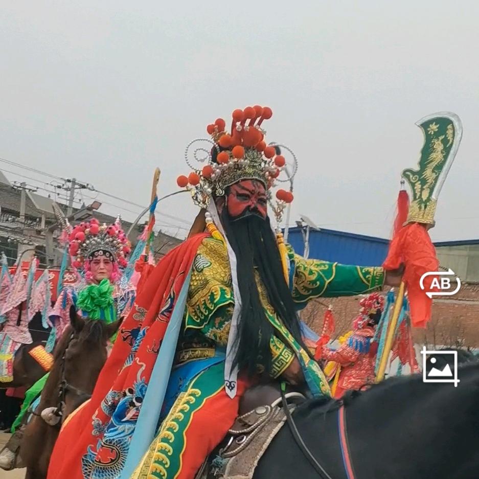 老舍观潮