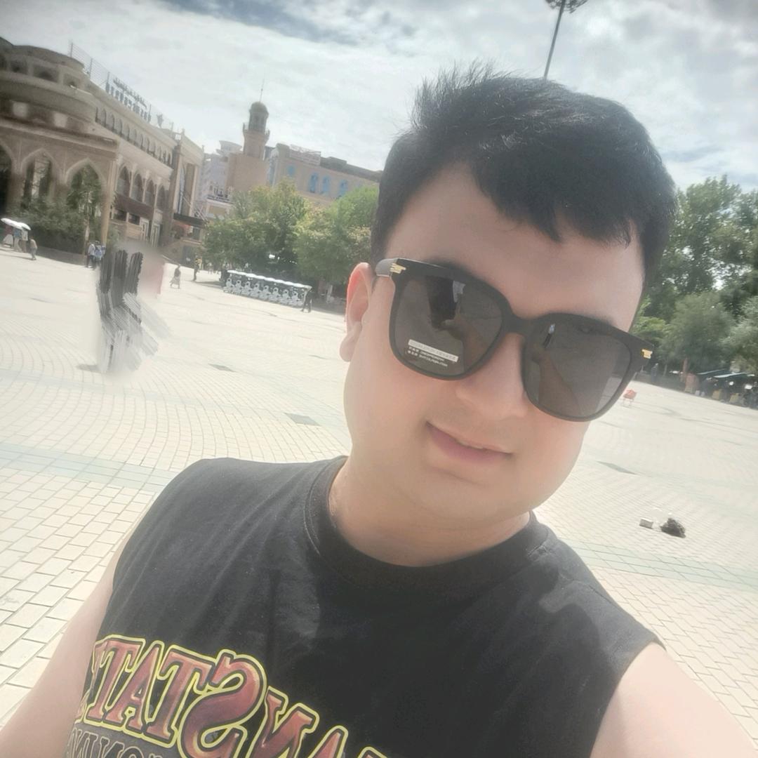 艾哥... 😎