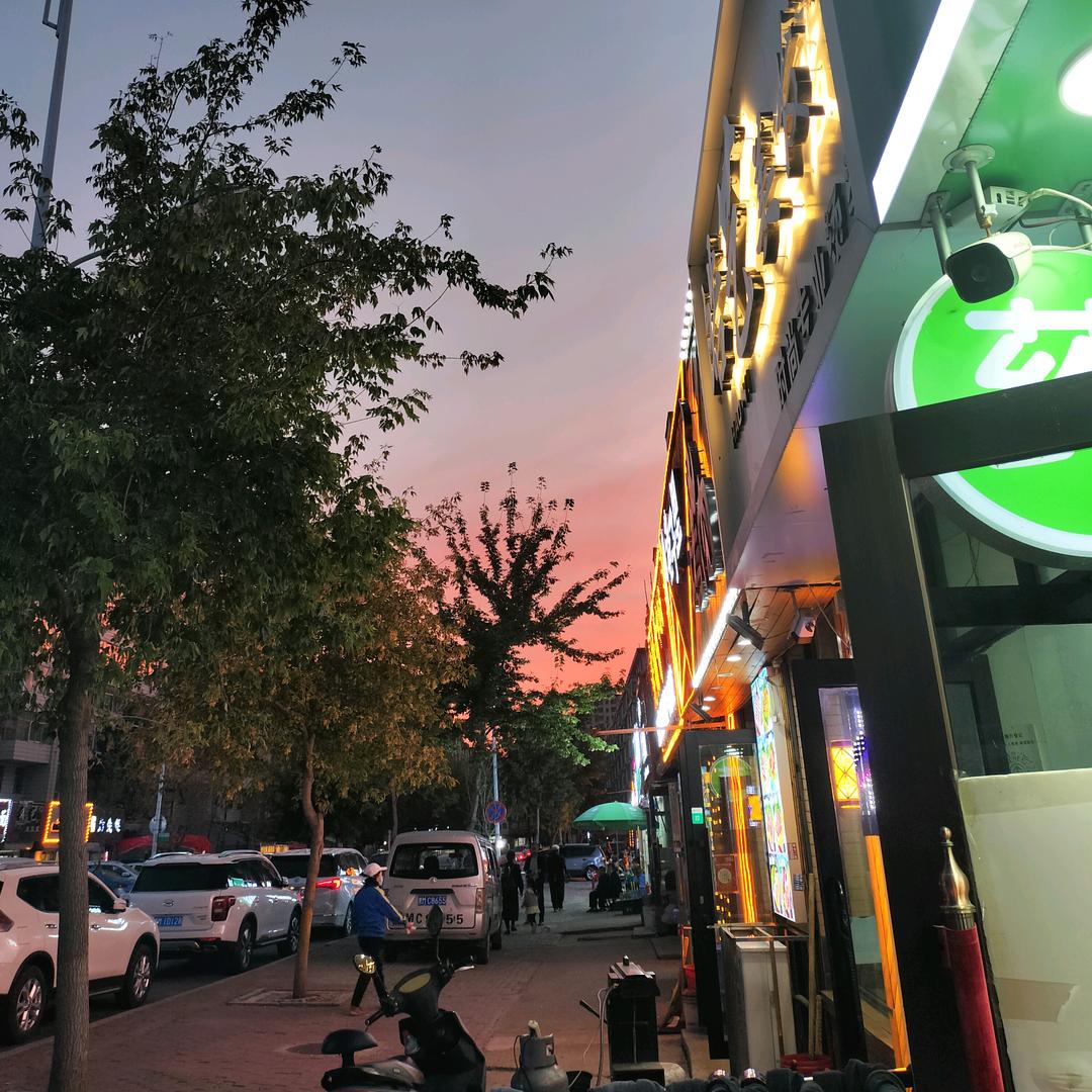 幸福平安(ღ˘⌣˘ღ)