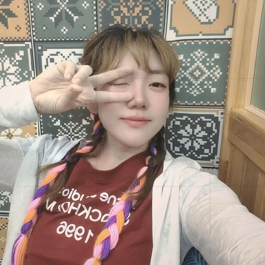 是杨杨吖！（见过杰哥版）