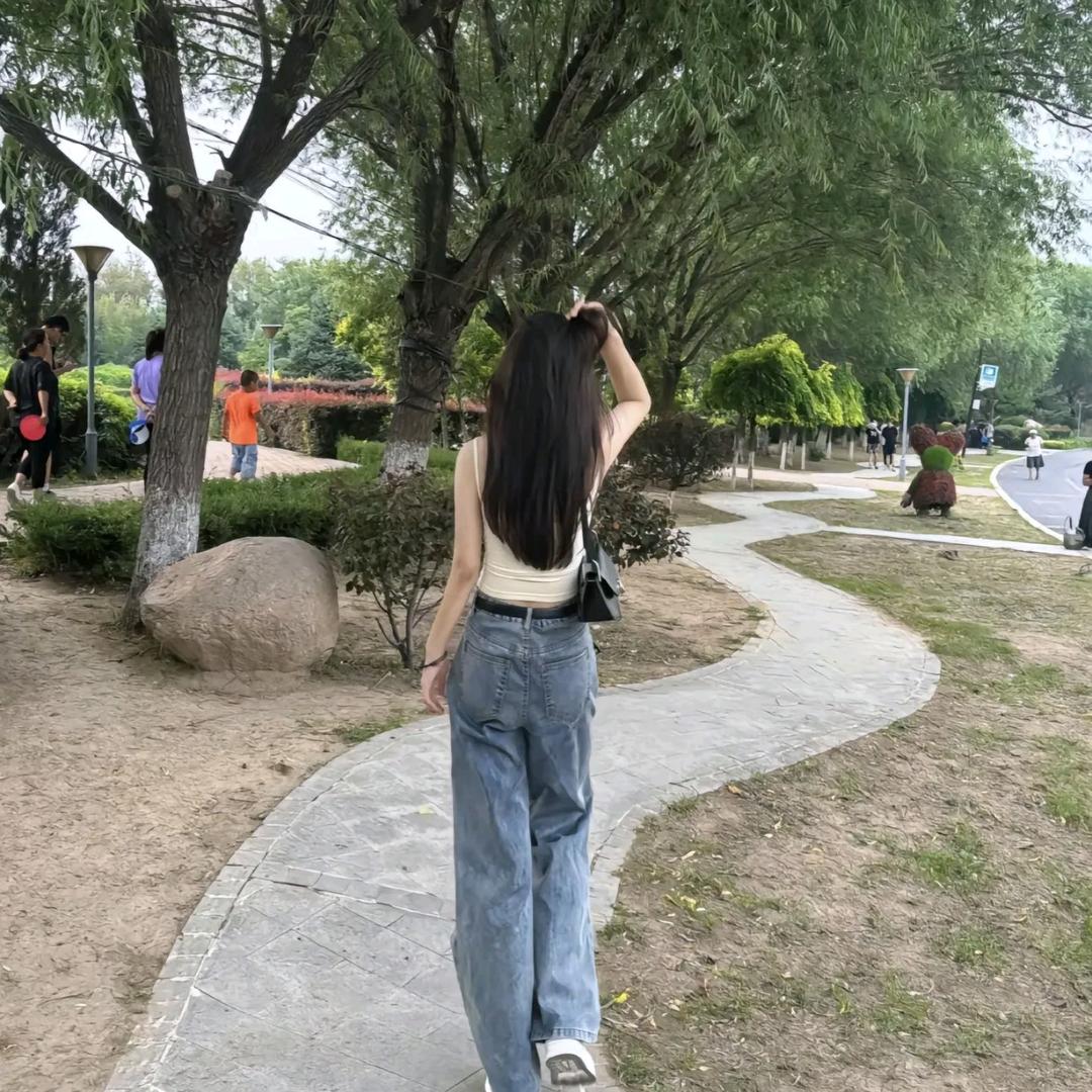 ঞ余生只ᥫᩣ求财✨