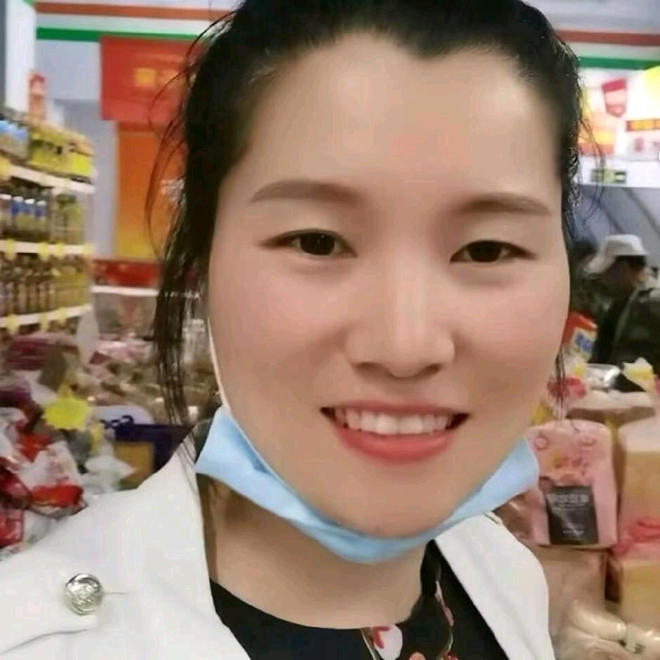 河顺官庄供销社丁海燕