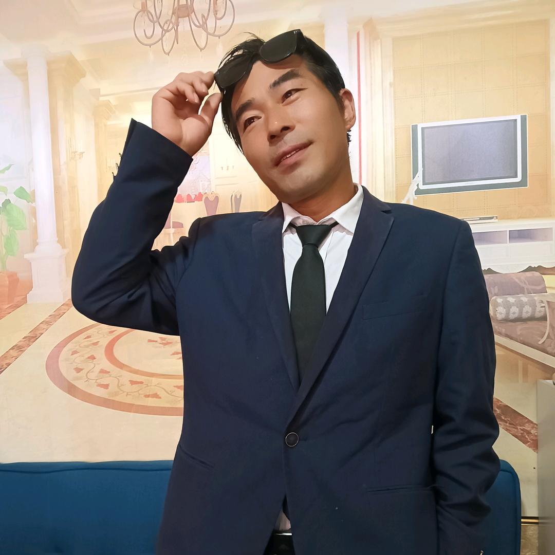 二哥来了