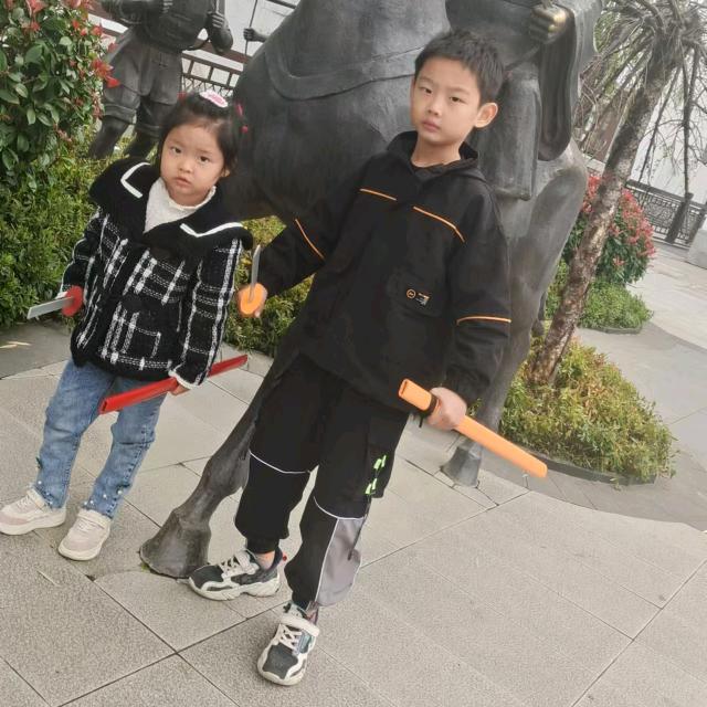 ༄少忧多甜⸝Ꙫ