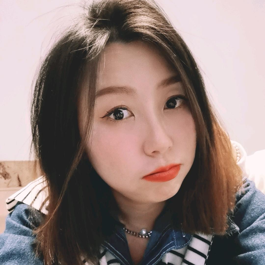 卤蛋姐姐吖