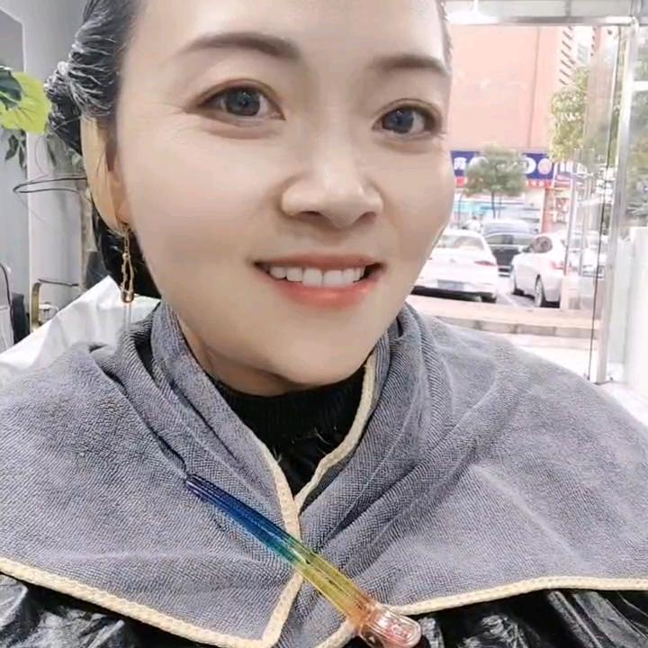艳