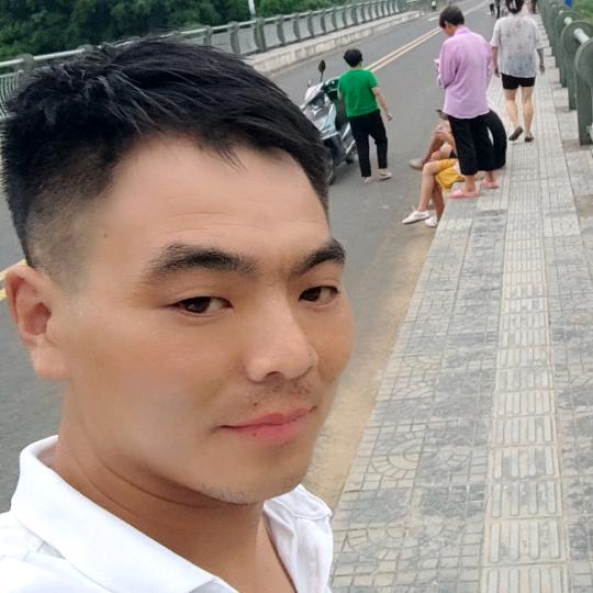 😂᭄杨癫疯💘