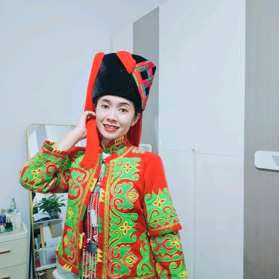 哈尼然明
