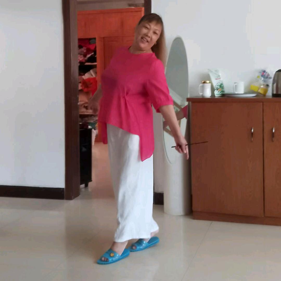 覃姐