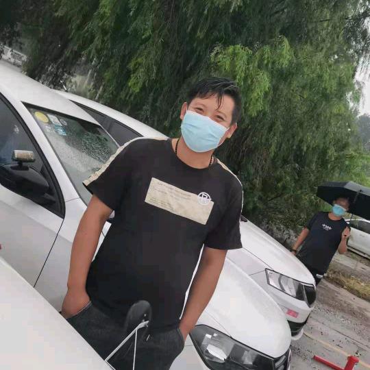 大留镇东店驾校胡教练